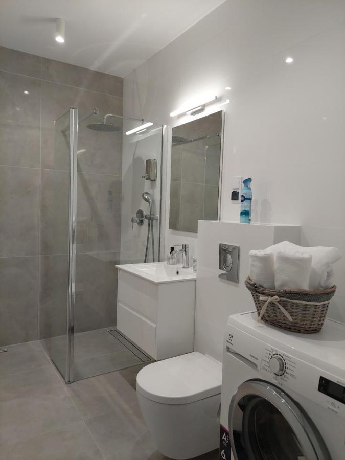 Mak Apartment Grobla - Free Parking - 3 Rooms 그단스크 외부 사진
