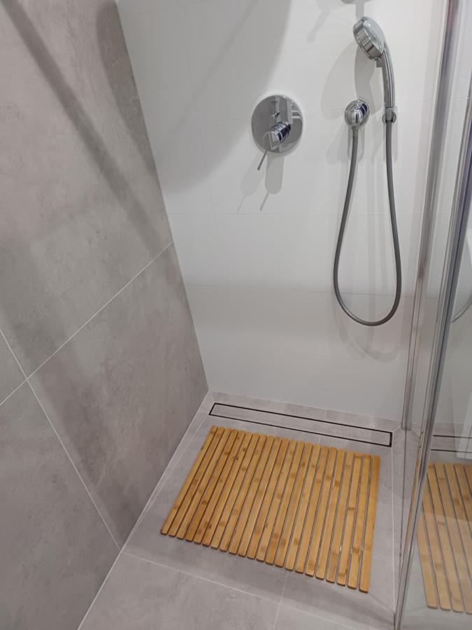 Mak Apartment Grobla - Free Parking - 3 Rooms 그단스크 외부 사진