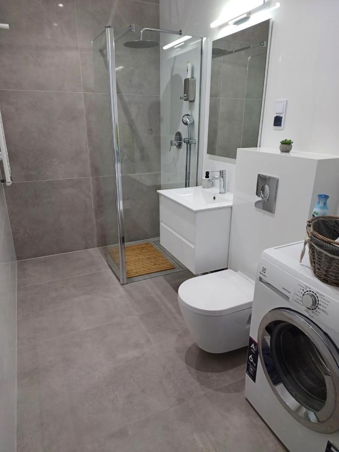 Mak Apartment Grobla - Free Parking - 3 Rooms 그단스크 외부 사진